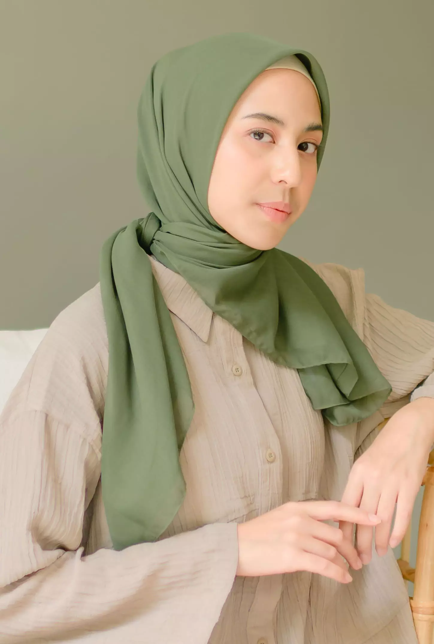 Mara Plain Paris Dark Green