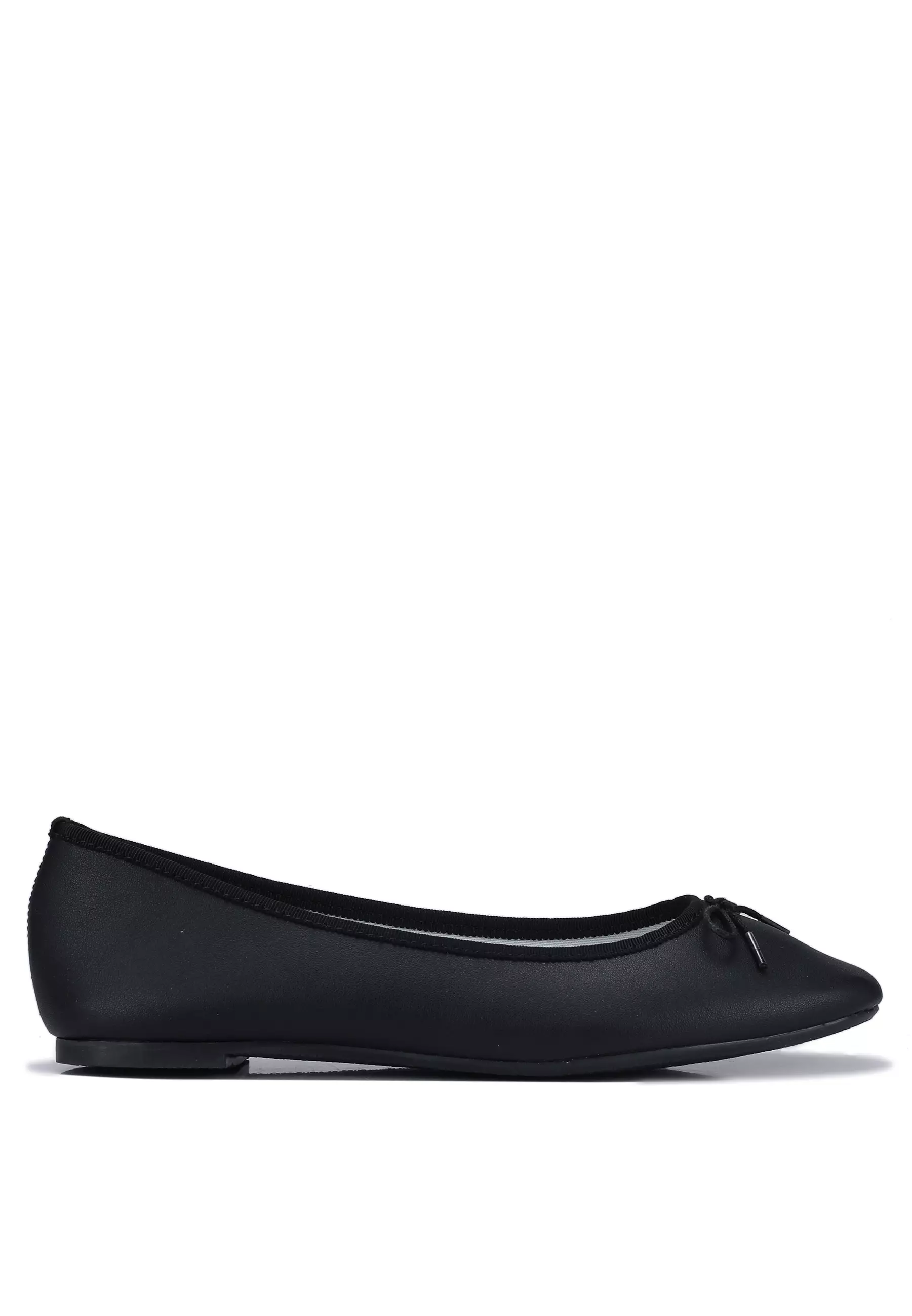 LOWRYS FARM Ballet Flats 2024 Buy LOWRYS FARM Online ZALORA Hong Kong