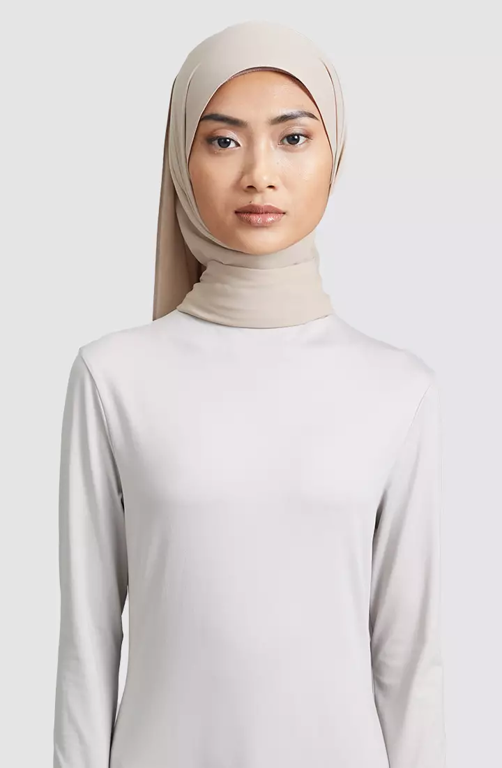 SHERA ORIKAMI – SLANTED DART SHAWL