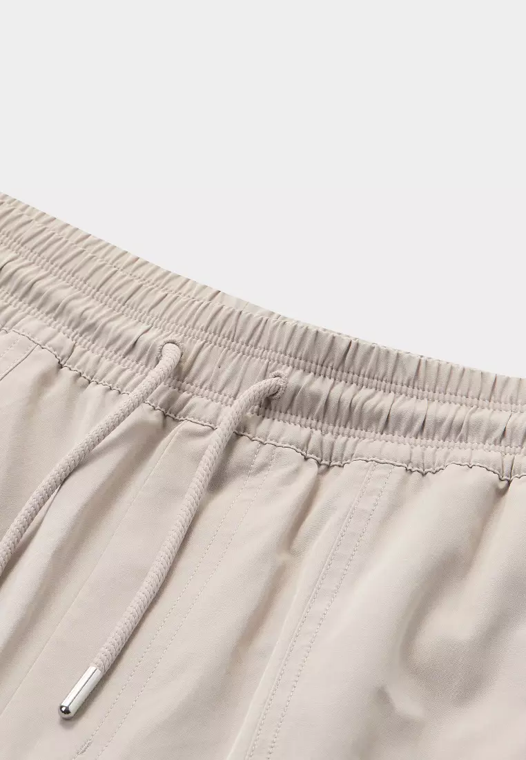 FILA FUSION INLINE FUSION LIFE X FUSIONEER FIELD OF CLASSIC Men Woven Pants (Light Khaki)