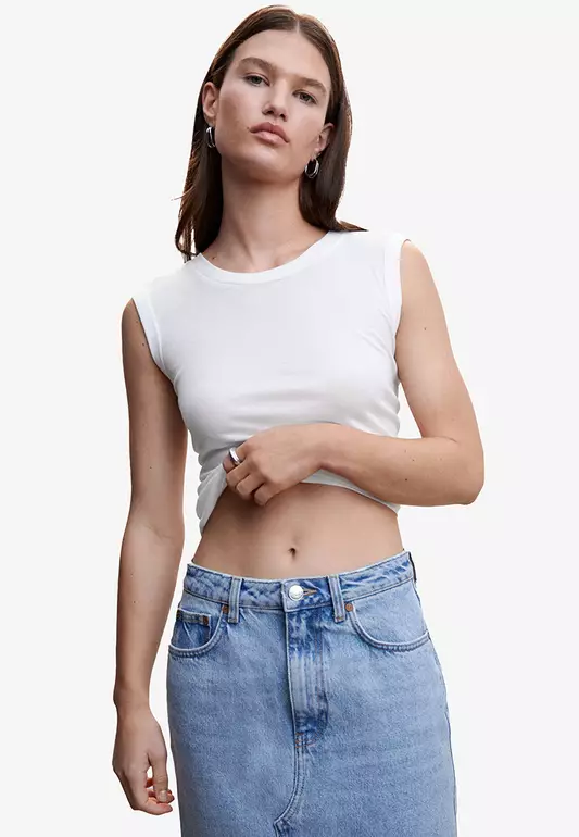 100% Lyocell Top