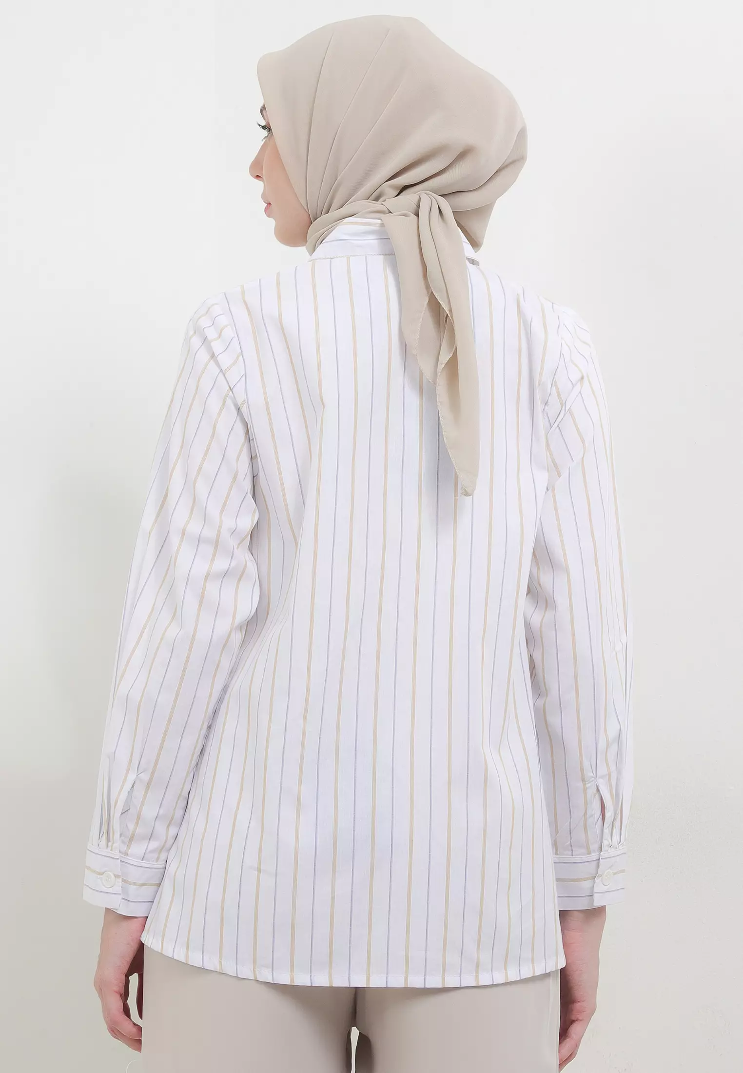 MFMW Vior Atasan Kemeja Broken White Motif Salur