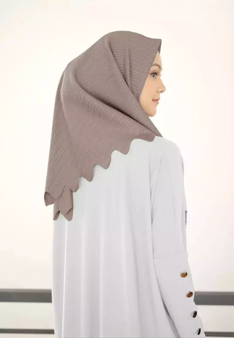 Cotton Bee - Marsha Bergo | Hijab Instan Jersey Tekstur  - Warm Grey