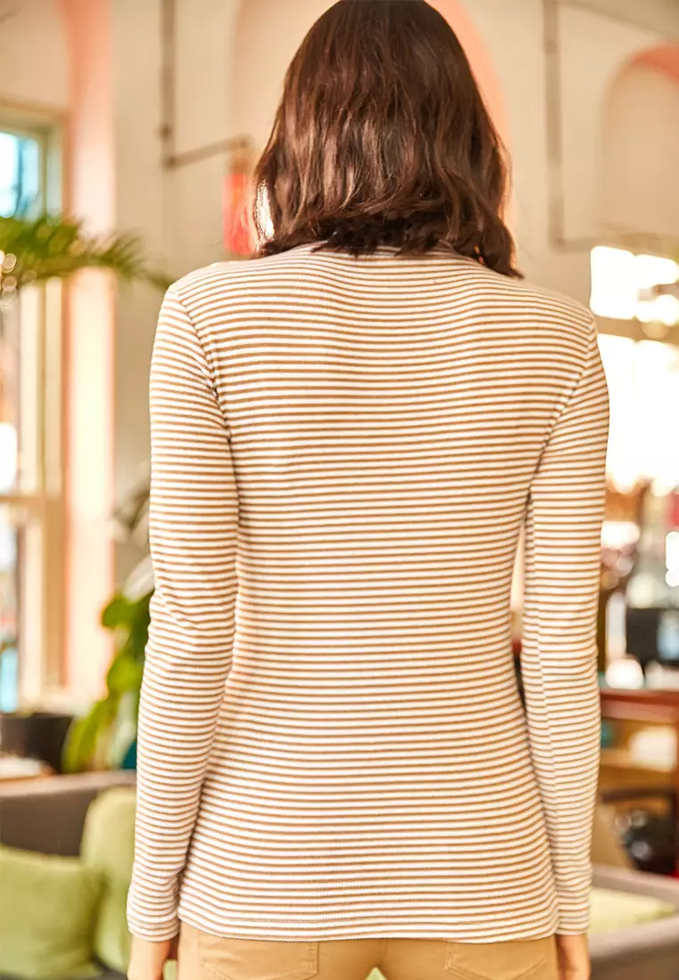 Striped Zippered High Top