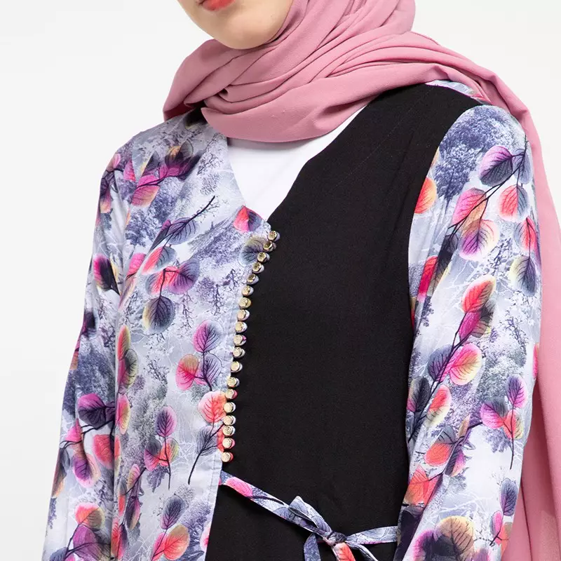 Betty Tunic In Grey Leaf Print