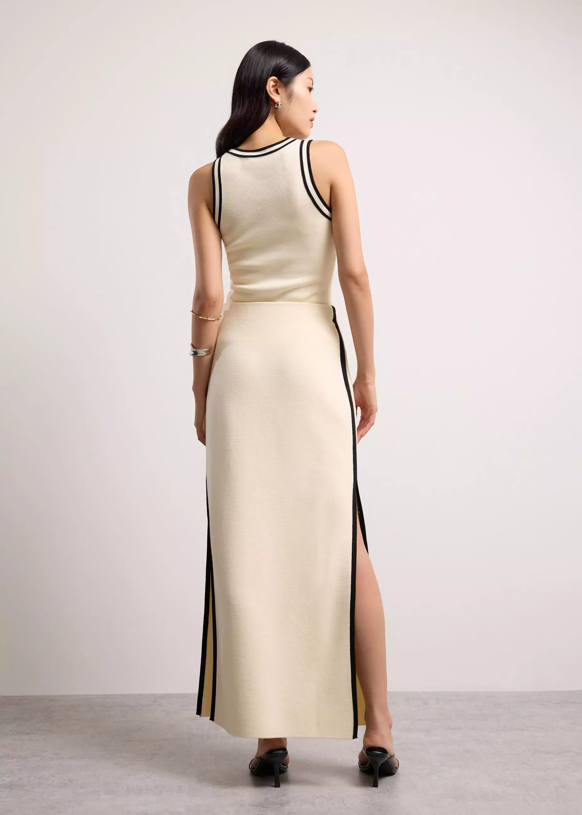 Rok Wanita - Elastic Knit High Waist Column Maxi Skirt