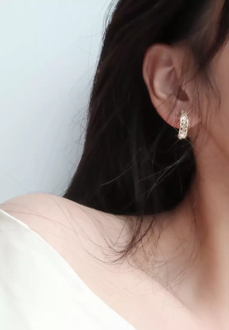Anting Wanita Titanium Original Korea Fashion Antingan Cewek Anti Pudar Kotak Indah gold color