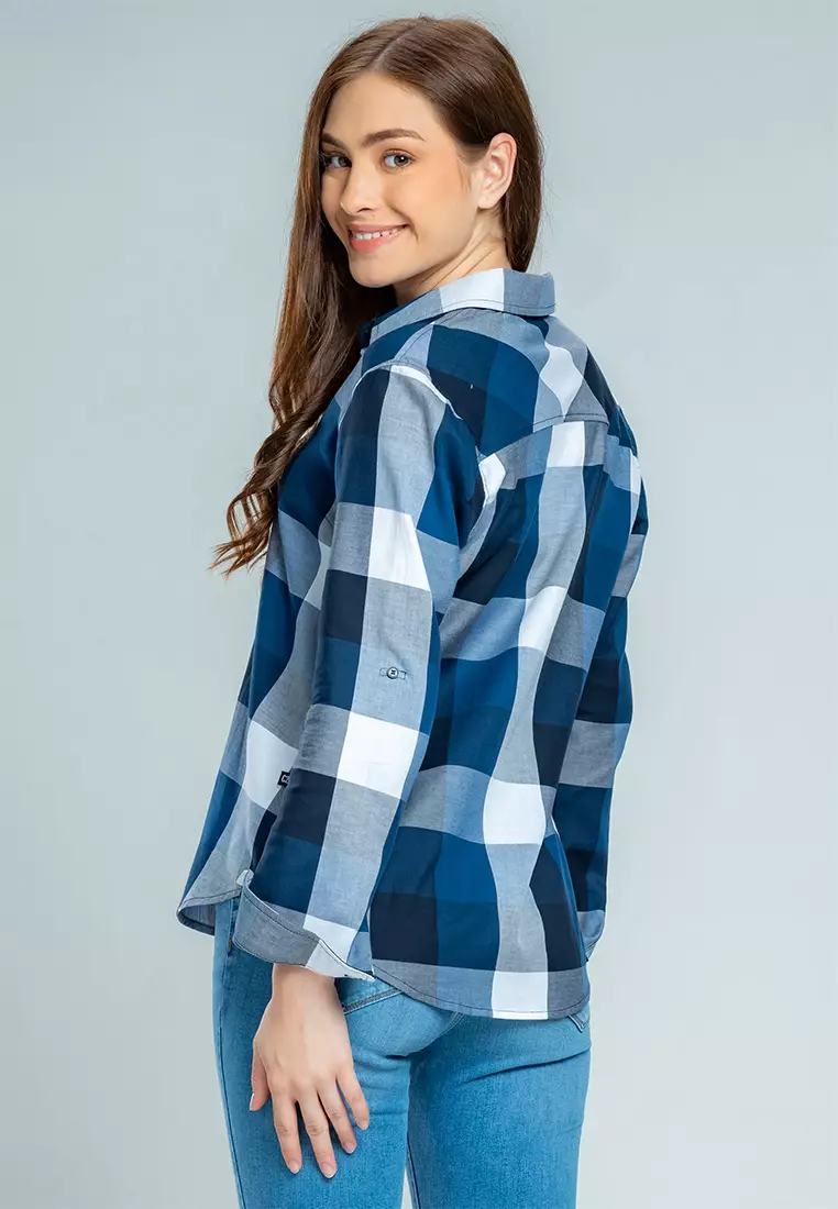 C2 Guanes Navy Kemeja Classic Wanita