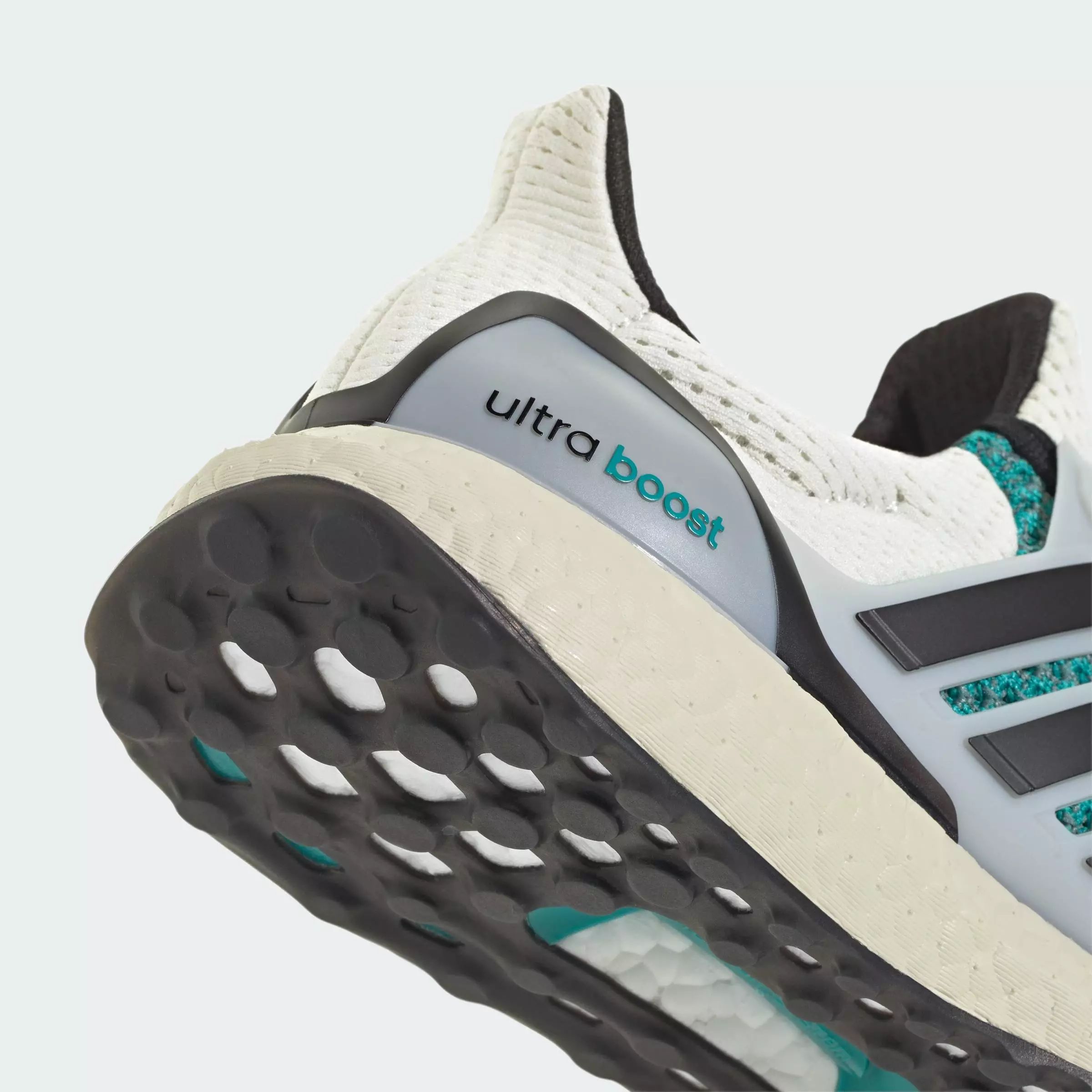 Lifestyle Ultraboost 1.0 Shoes Women Green JQ0830