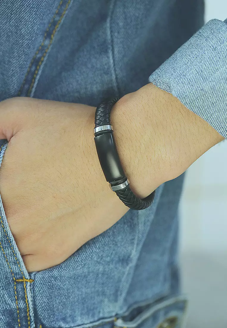 Mens leather hotsell bracelets online shopping