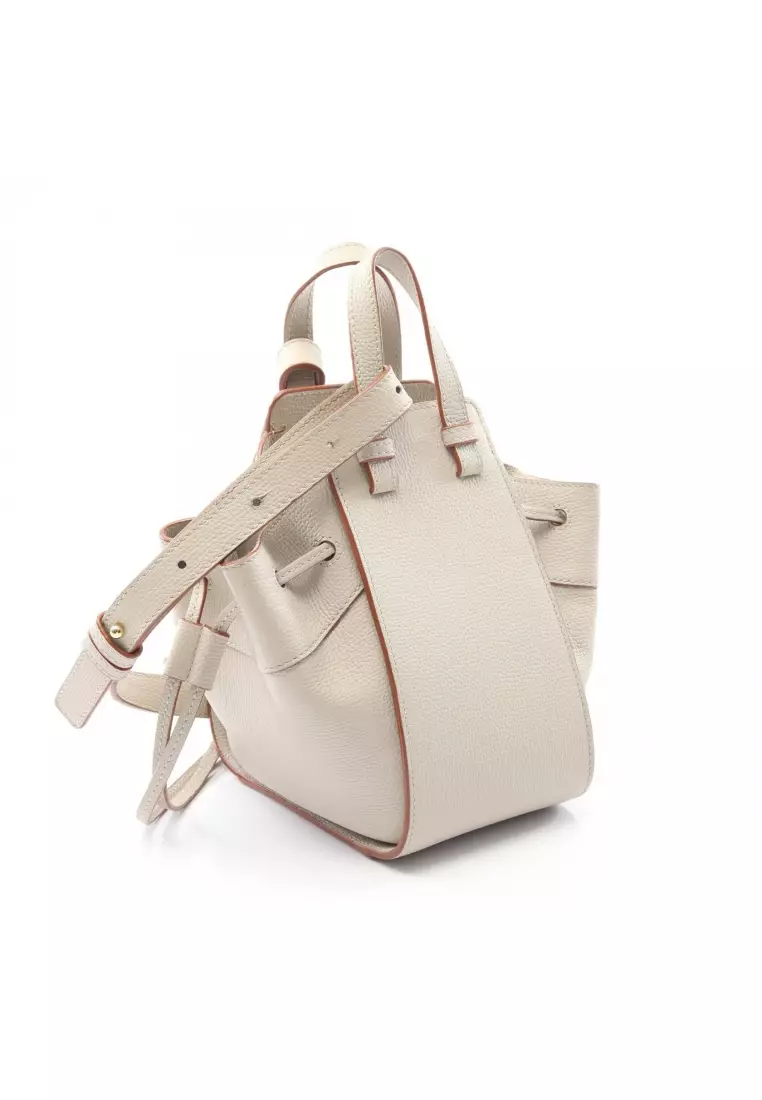 Pre-Loved LOEWE hammock drawstring bag mini Handbag leather light beige 2WAY