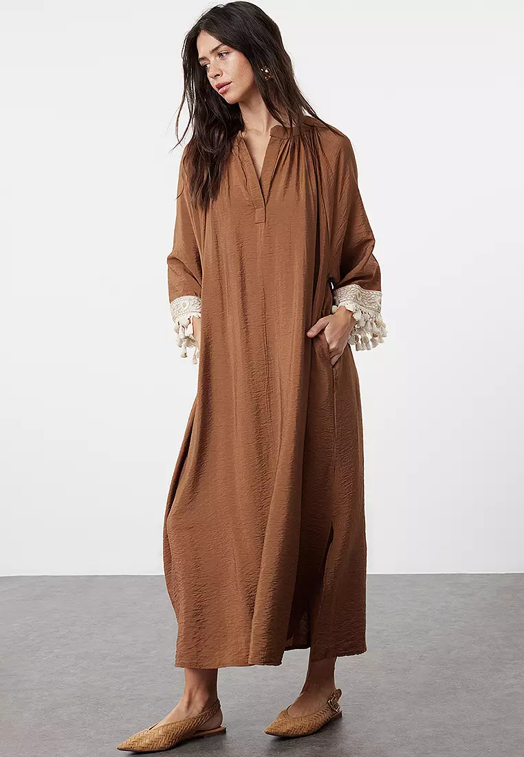 Fringe Abaya