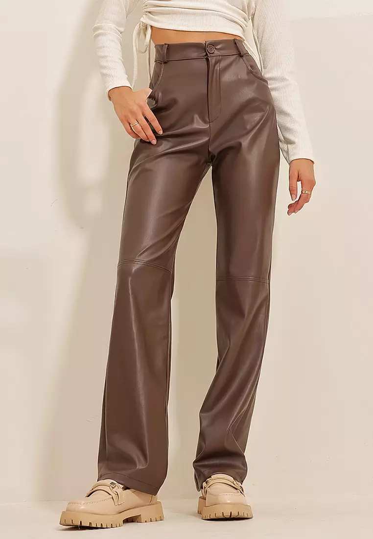 Express, Super High Waisted Faux Leather Modern Straight Pant in Espresso