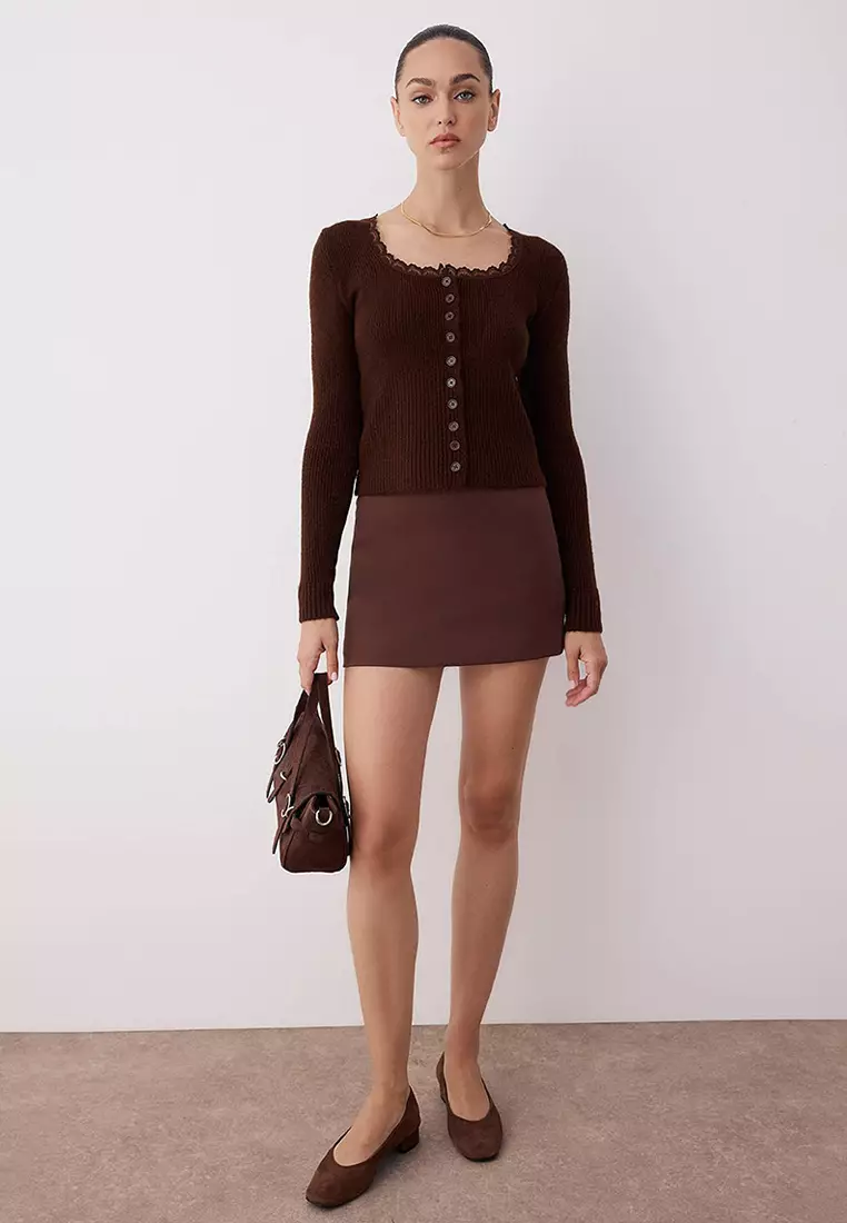 Brown Crop Lace Garnish Square Collar Soft Texture Body Wrap Knitwear Cardigan