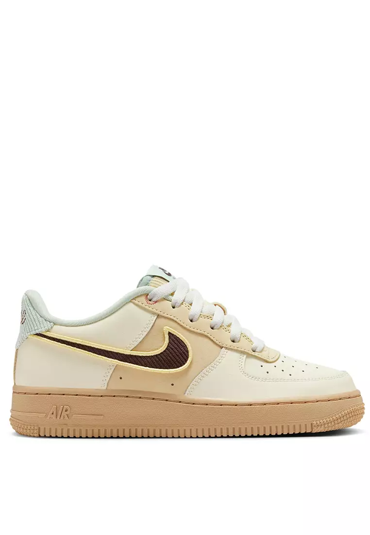 Discount on Nike  shoes - SKU: Air Force 1 LV8 Older Kids' Shoes