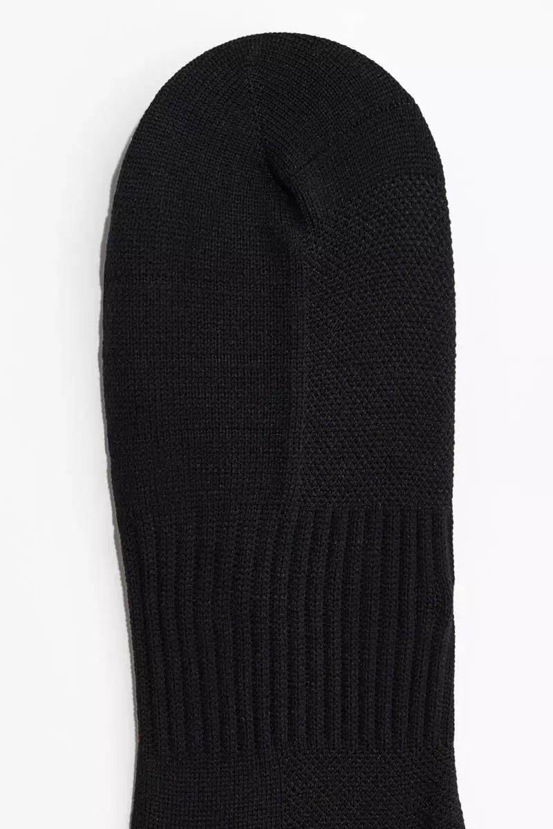 5-pack sports socks with DryMove™