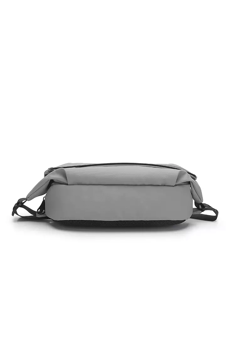 Men's Waist Bag / Belt Bag / Chest Bag (Tas Pinggang / Tas Dada Pria) - Abu-Abu