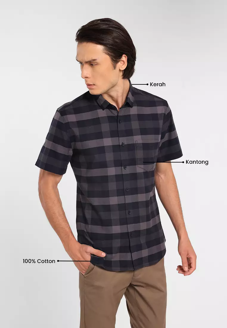 MANZONE - Kemeja Lengan Pendek Pria Sergev 01 Modern Fit - Black Warna Black