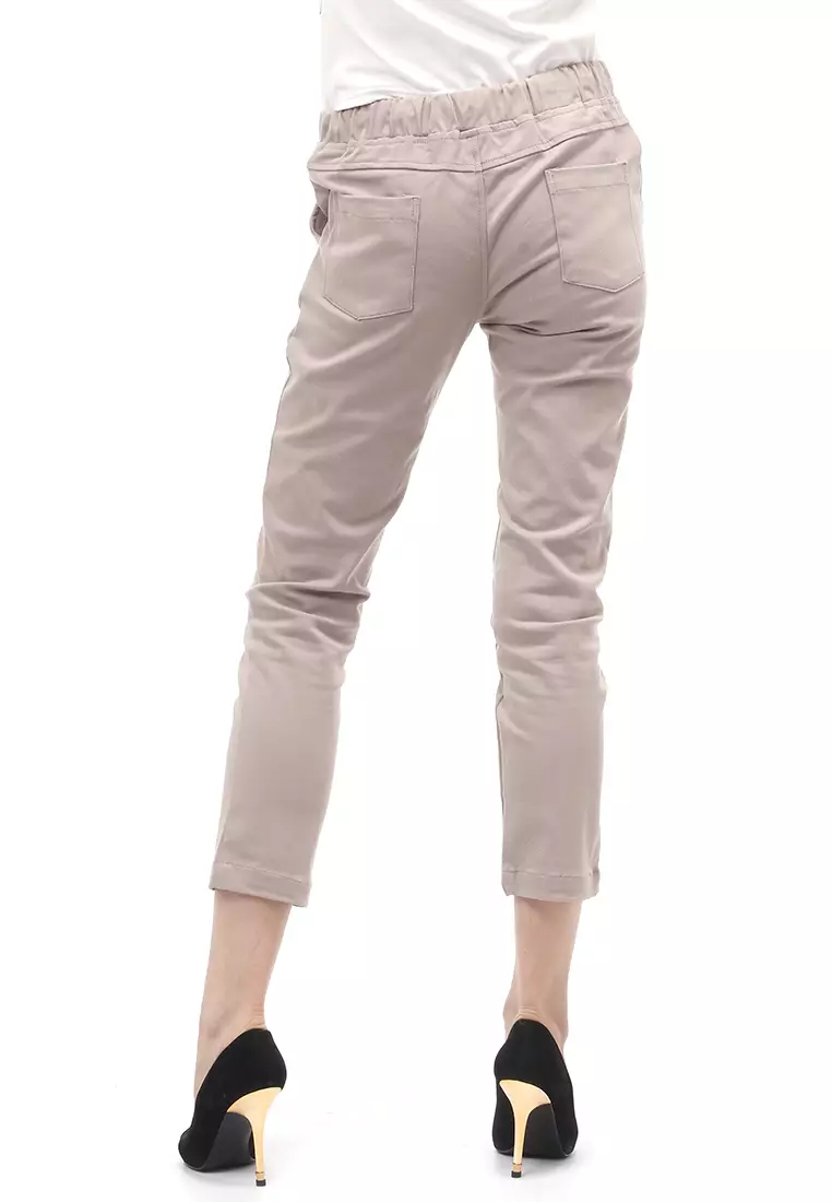 Long Pants Wanita Motif Solid Rubbery Waist Design Casual Regular Fit - Khaki