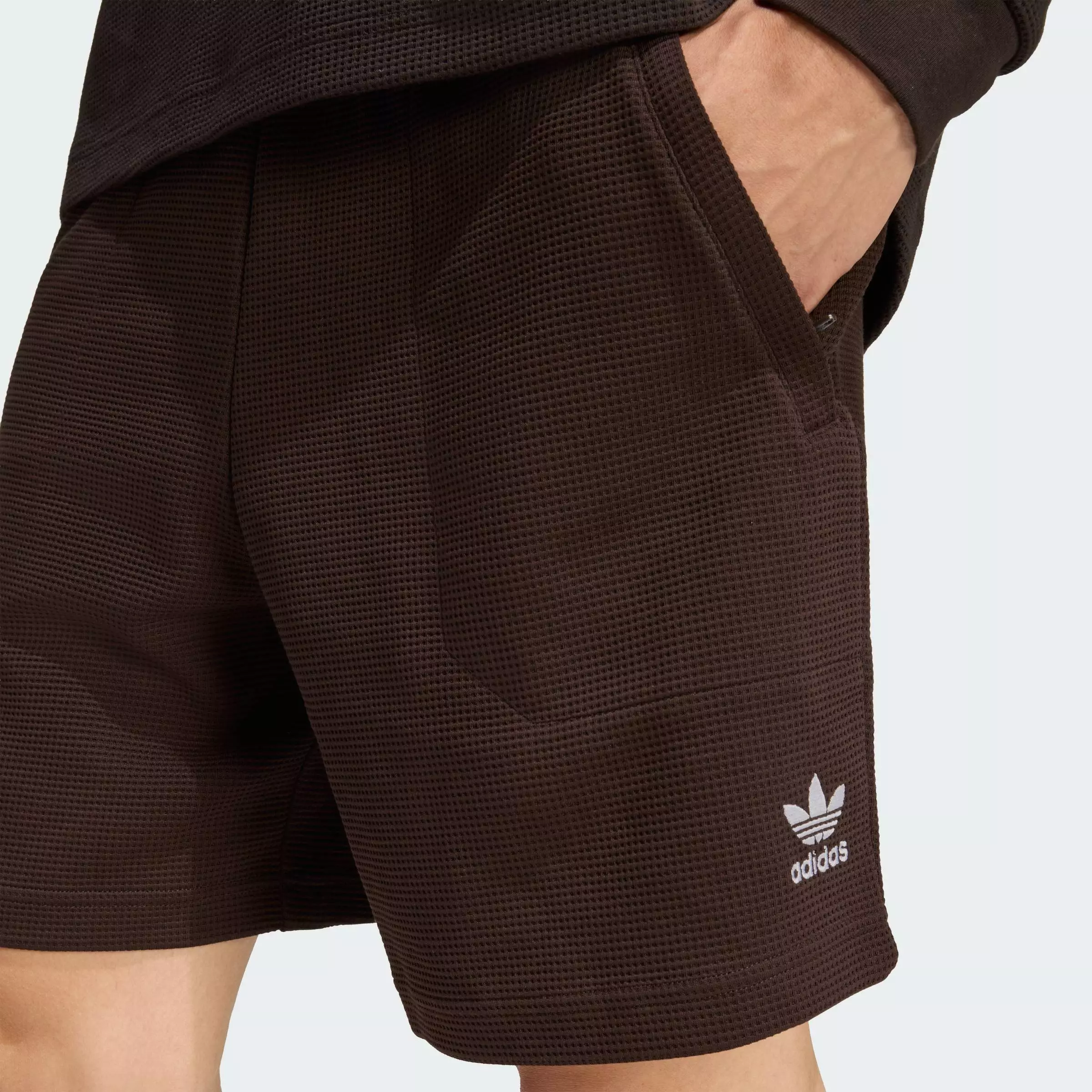 Lifestyle Essentials Trefoil Waffle Shorts Men Brown KE0864