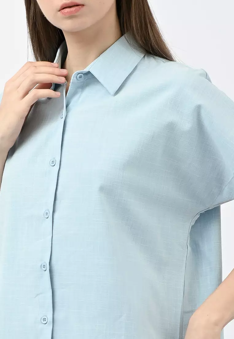 翻领衬衫