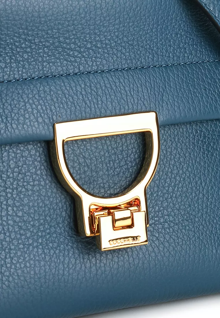 Arlettis Top Handle Bag