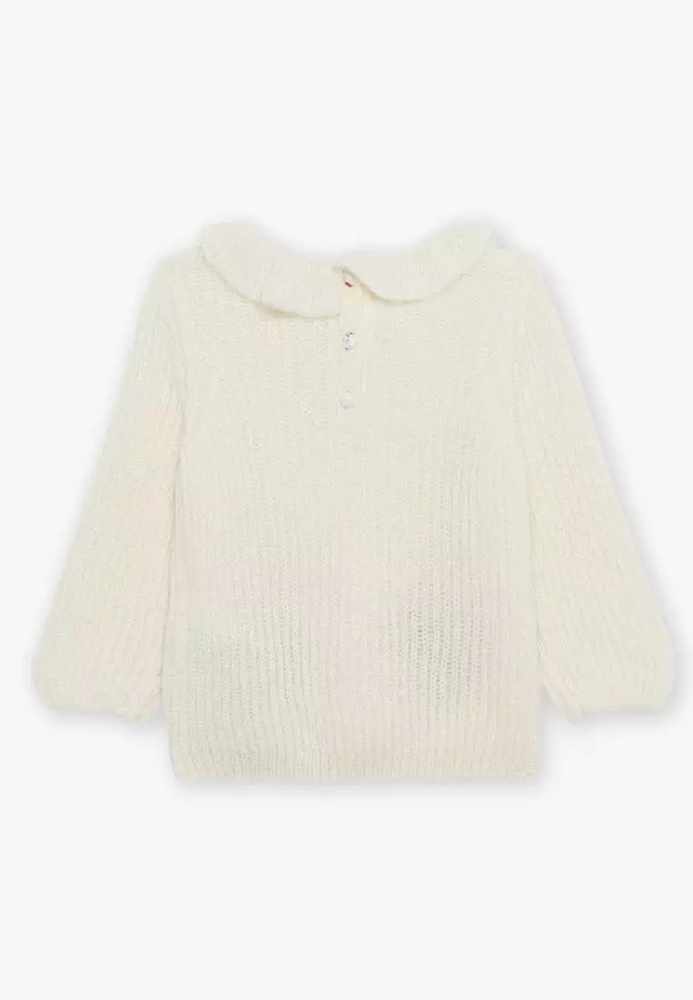 Ecru sweater with emboridery