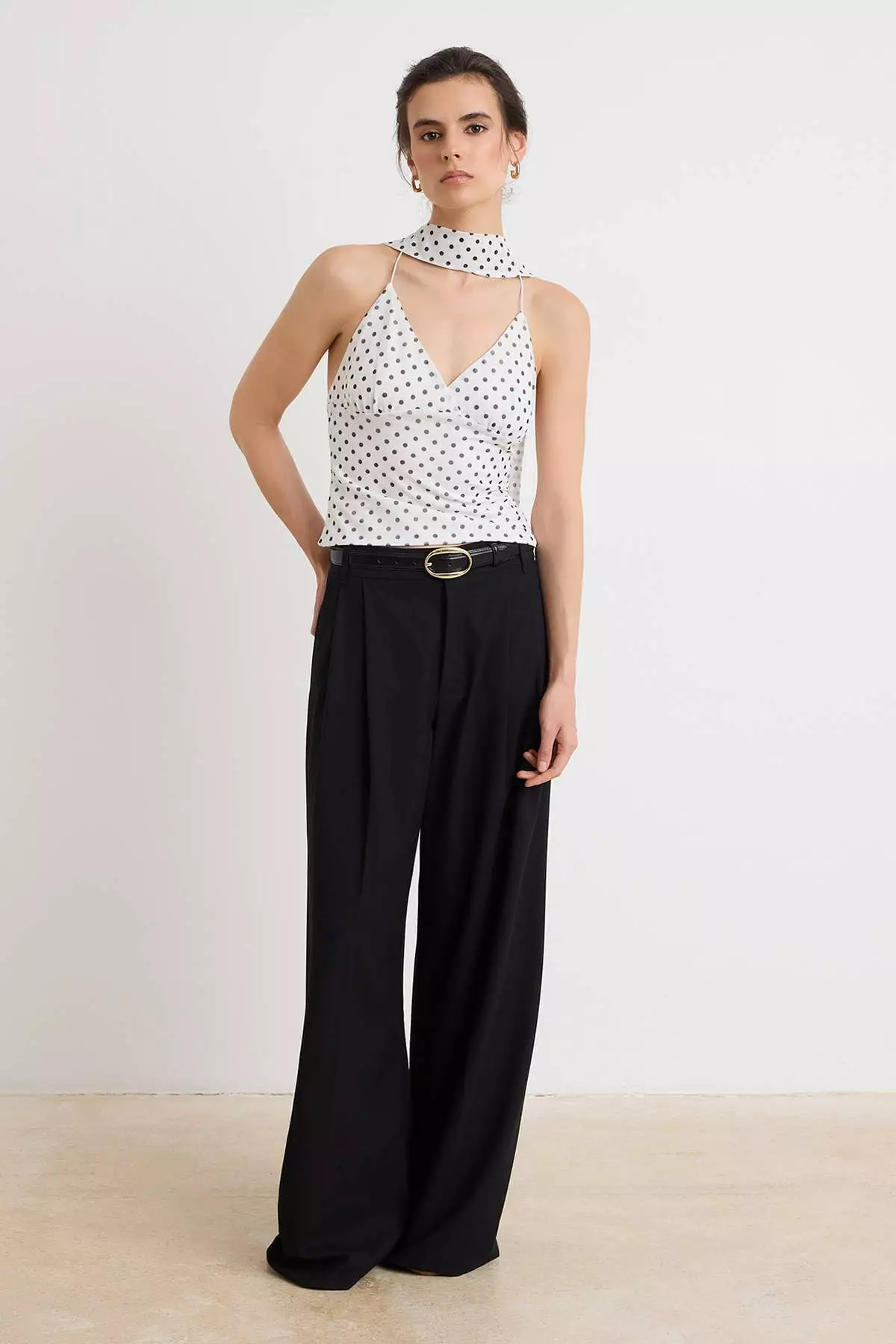 Multi-Colored Polka Dot Pack Fitted Halter Neck Tie-Detail Accessory Detail Tulle Knitted Blouse Twoss26Bz488
