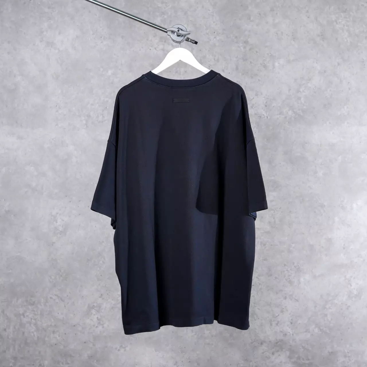 Kaos ESSENTIALS FEAR OF GOD BLACK TSHIRT 100% ORIGINAL