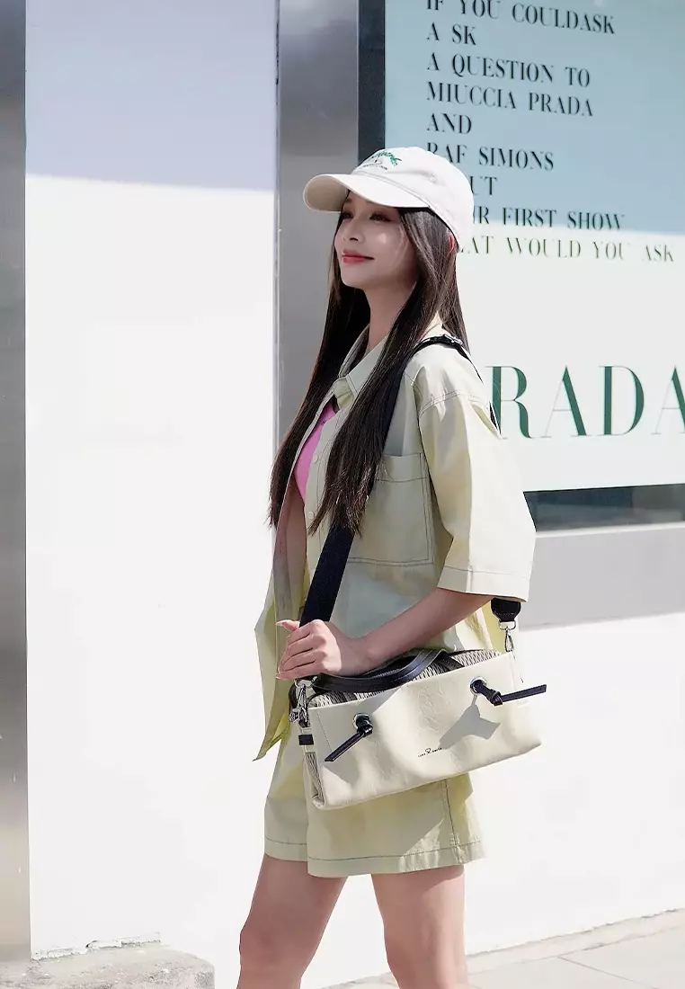 Women's Top Handle Bag / Sling Bag / Crossbody Bag (Tas Selempang / Tas Tangan) - Krem