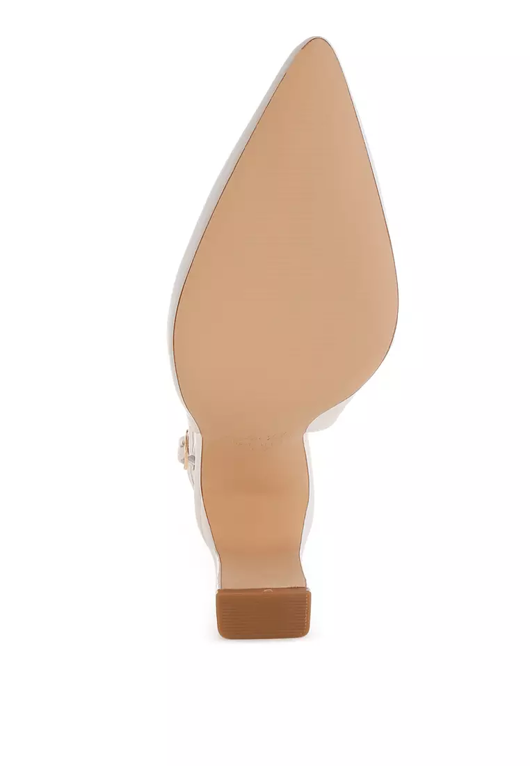 Pointy Toe Slingback Pumps In White