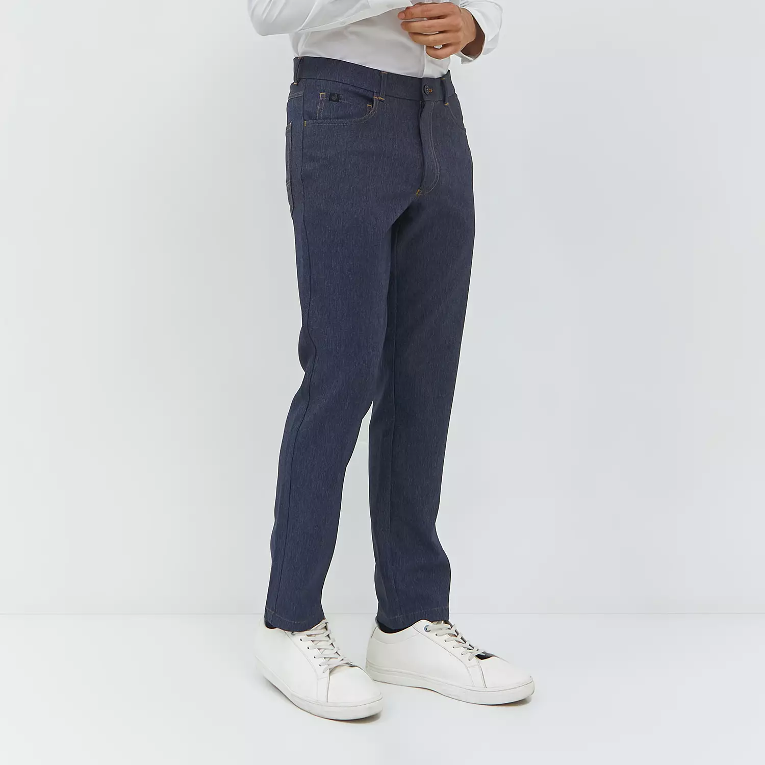 Jobb Ronaldo-B Celana Panjang Modern Slim Fit Navy Warna Navy