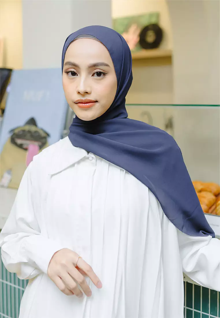 Bawal Eyelash Shawl Navy