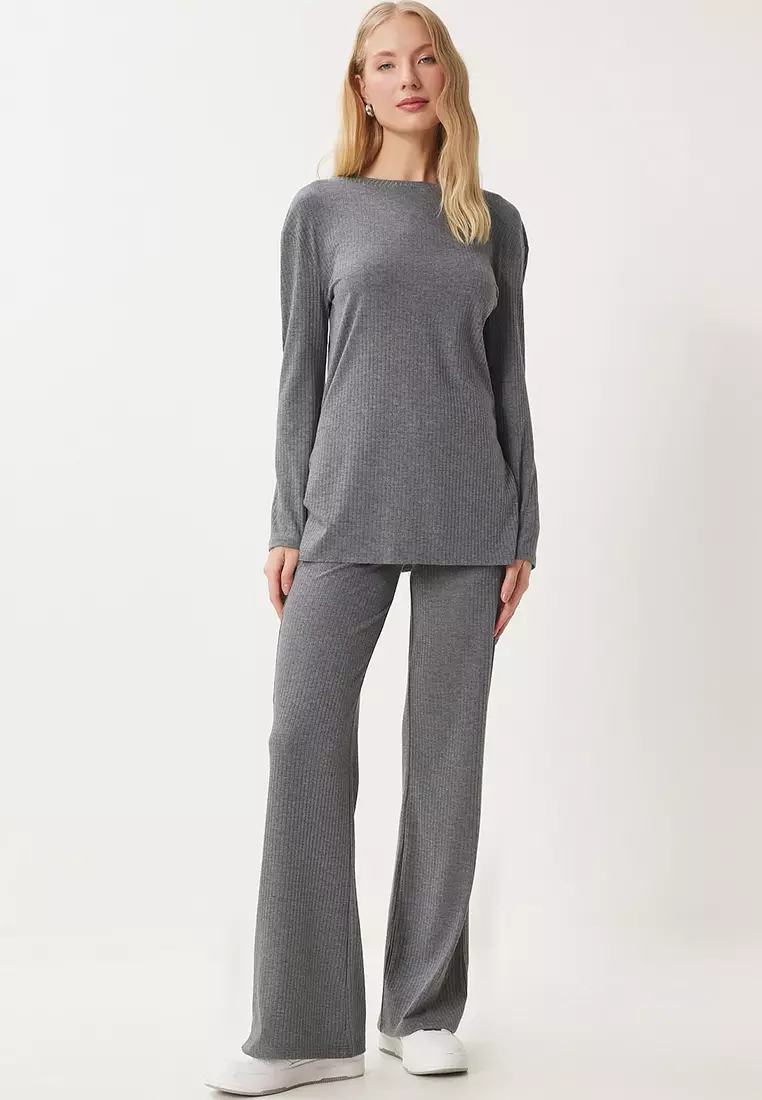 Comfortable Ribbed Knitted Blouse Trousers Set