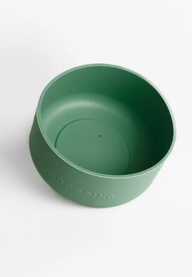 Crossing Silicone Water Bottle Boot - Fits Diameter 8-8.5cm (780ml) Blistered Pack - Sage Green
