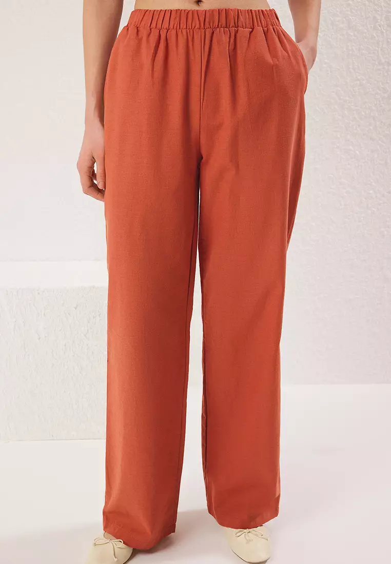 Brick Crew Neck Ruffle Detailed Blouse And Trousers Woven Top Bottom Set