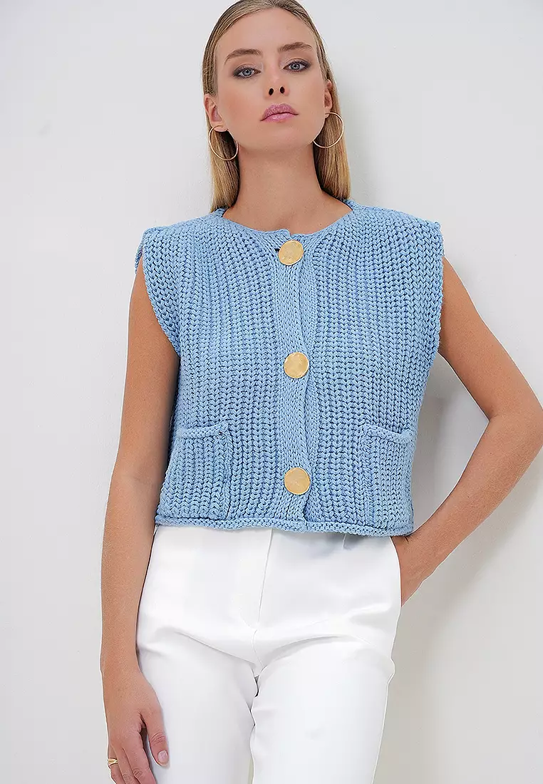 Buttoned Knit Vest