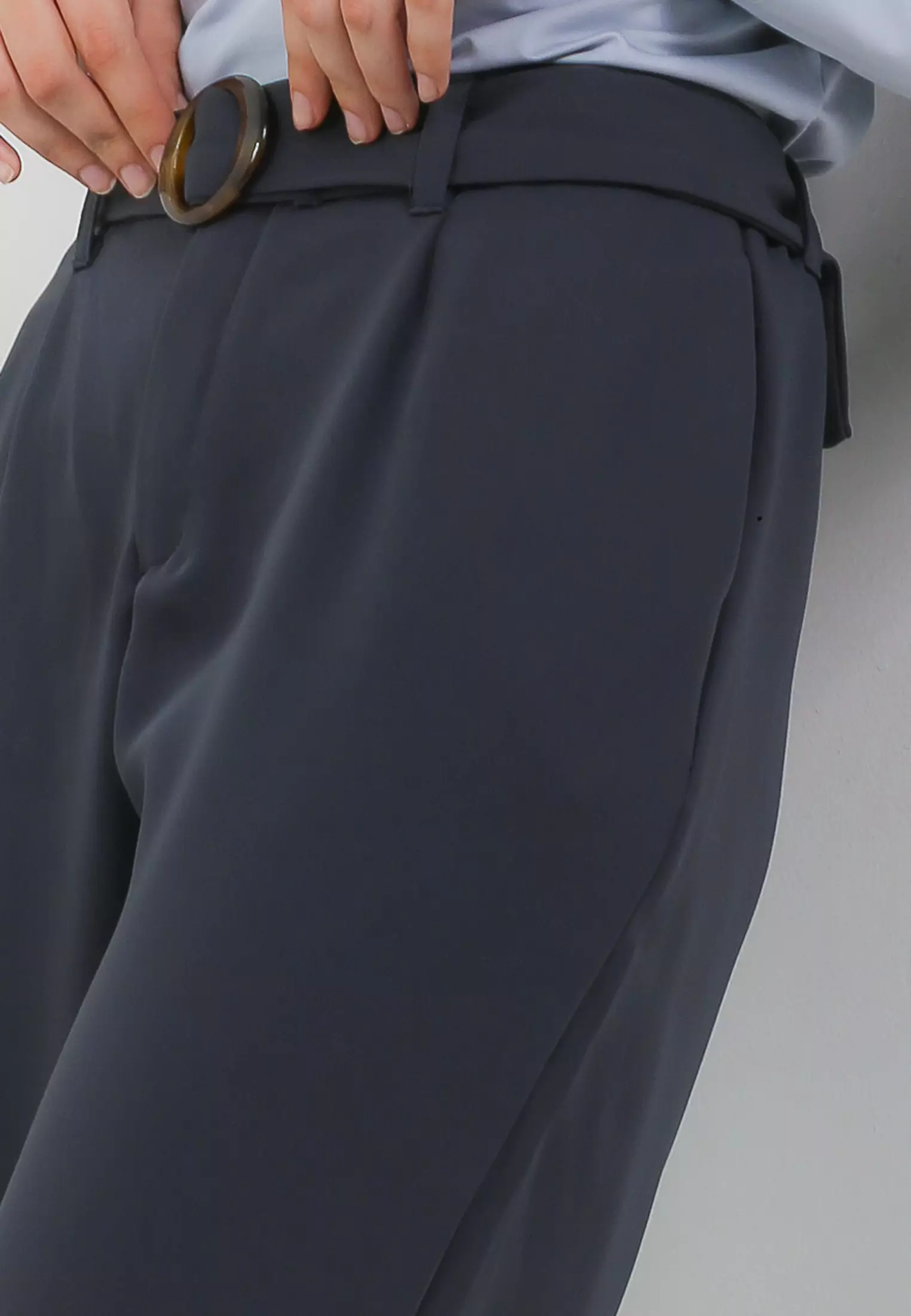 MFMW Uum Celana Panjang Kulot Dark Grey