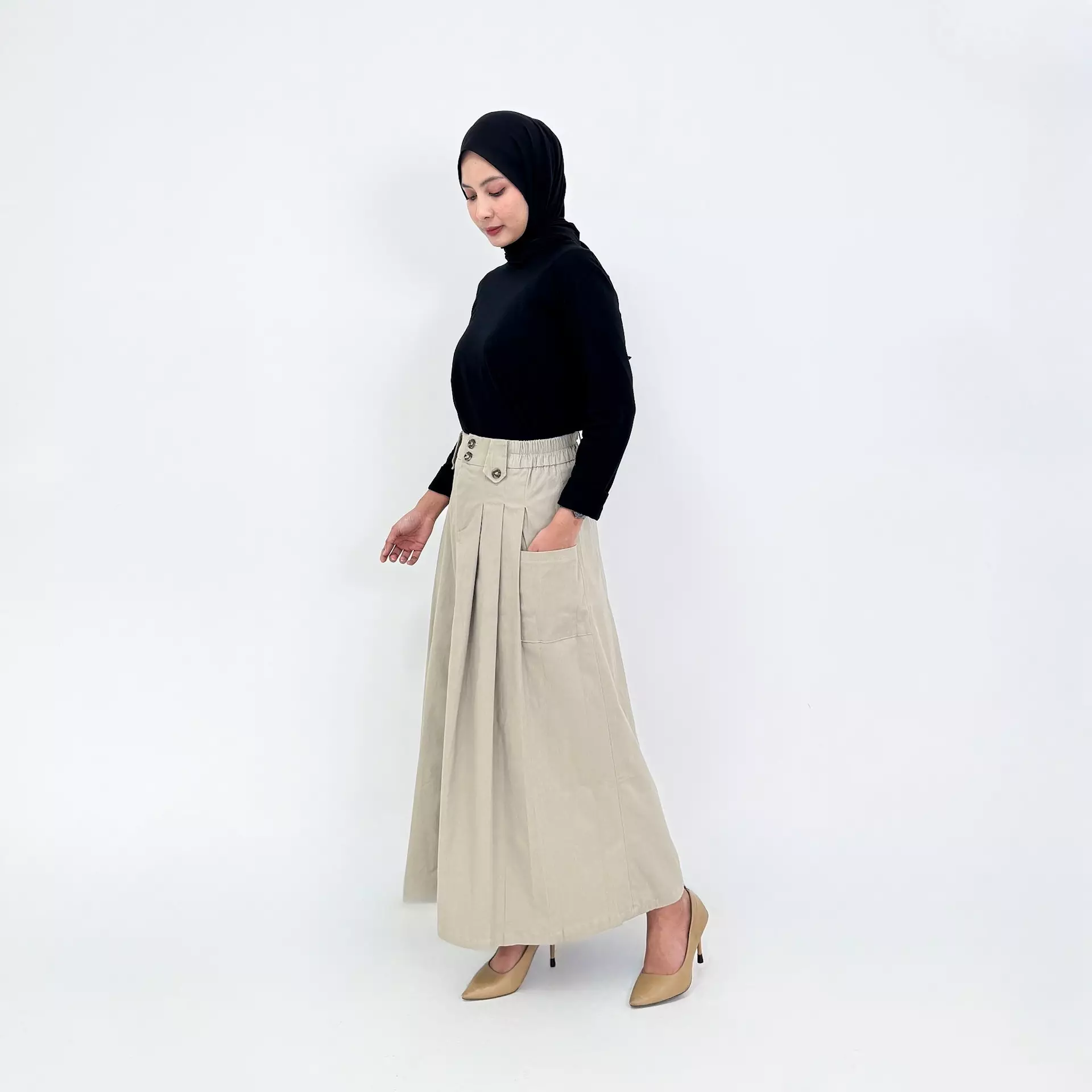 Rok Panjang Flare Basic Mika - KREM