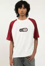 Licensed Vintage White/Blink 182 - Pill Logo