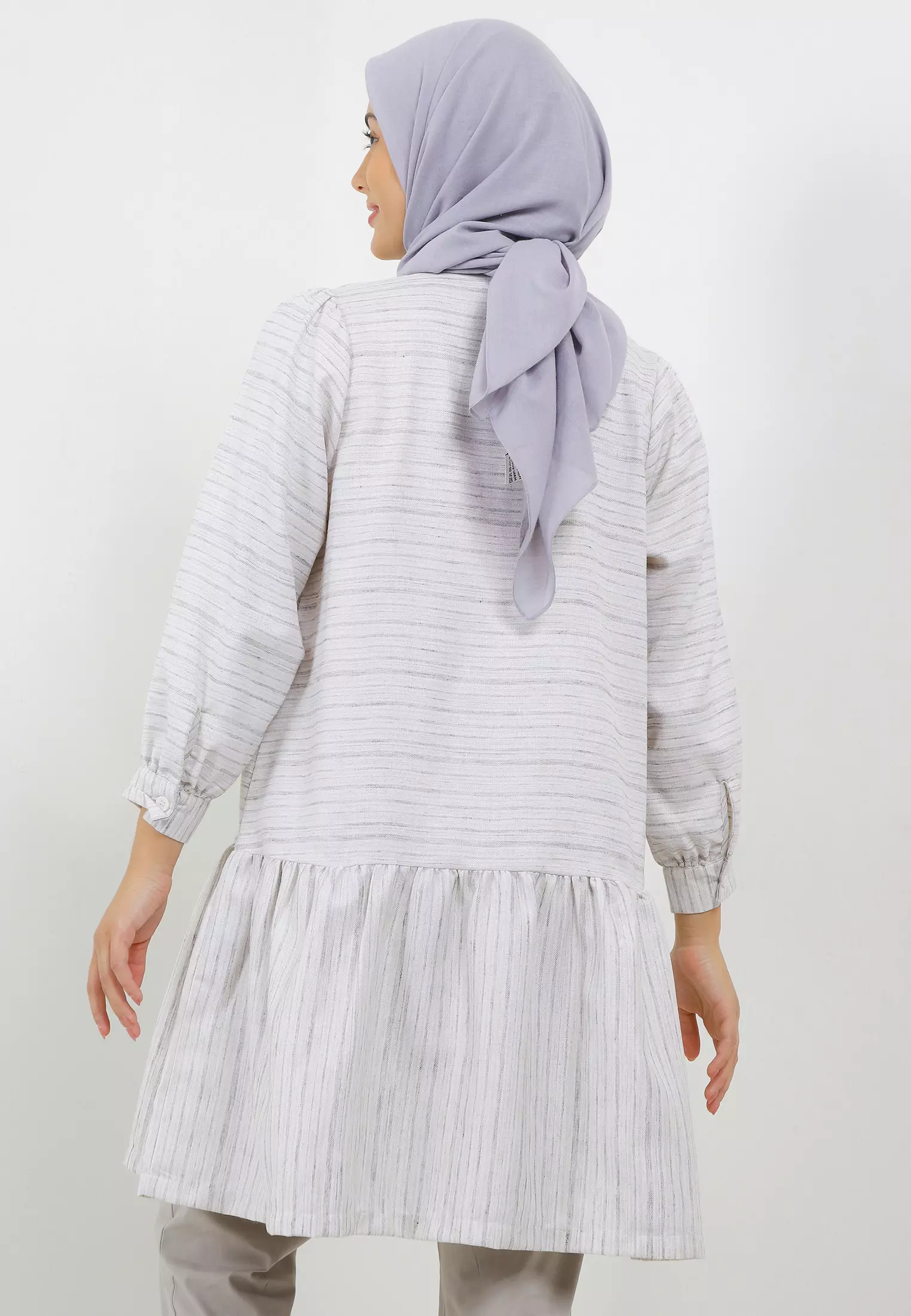MFMW Umirah Tunik Grey Motif