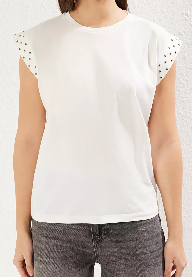 Ecru Staple Detail Relaxed Crew Neck Knitted T-Shirt With Padded Look