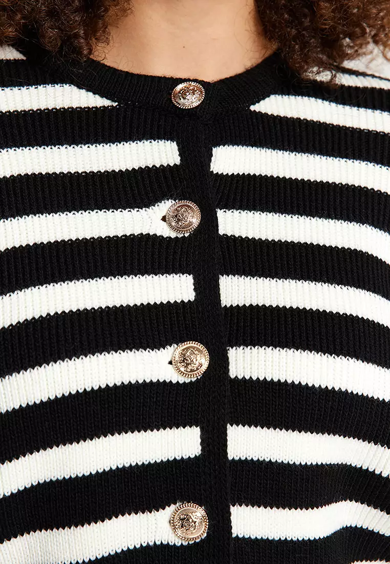 Plus Size Striped Knitted Cardigan