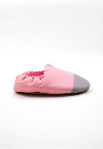 Buy Canvas Avenue Pink Two Tone Baby Crib Shoes Online On Zalora