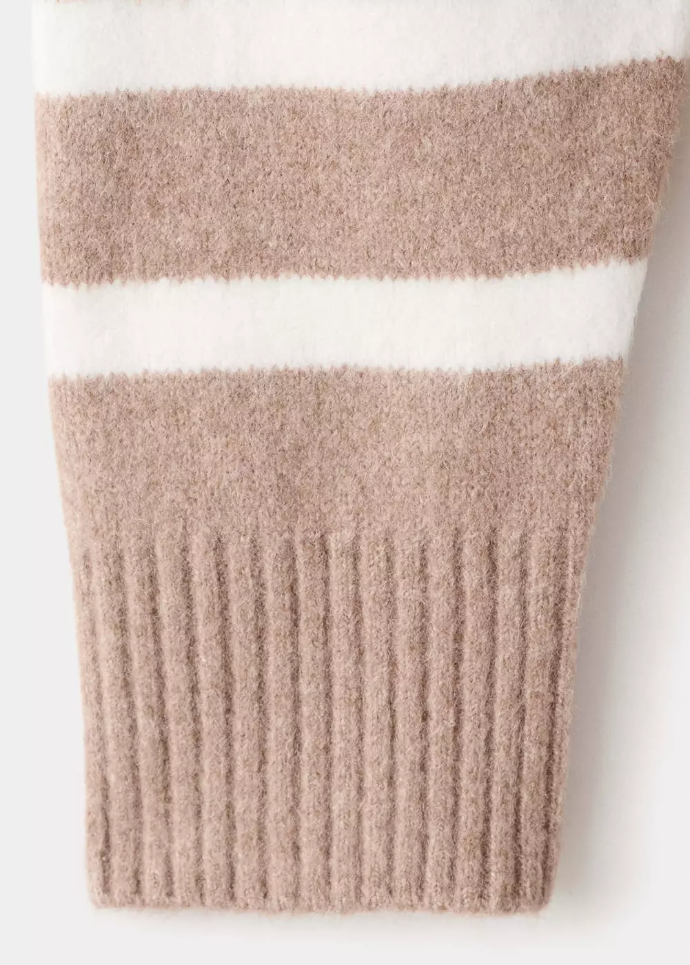 Sweater garis-garis oversize turtleneck