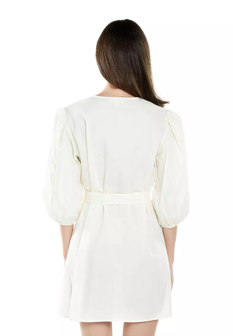 V-Neck Belt Dress In Off- White