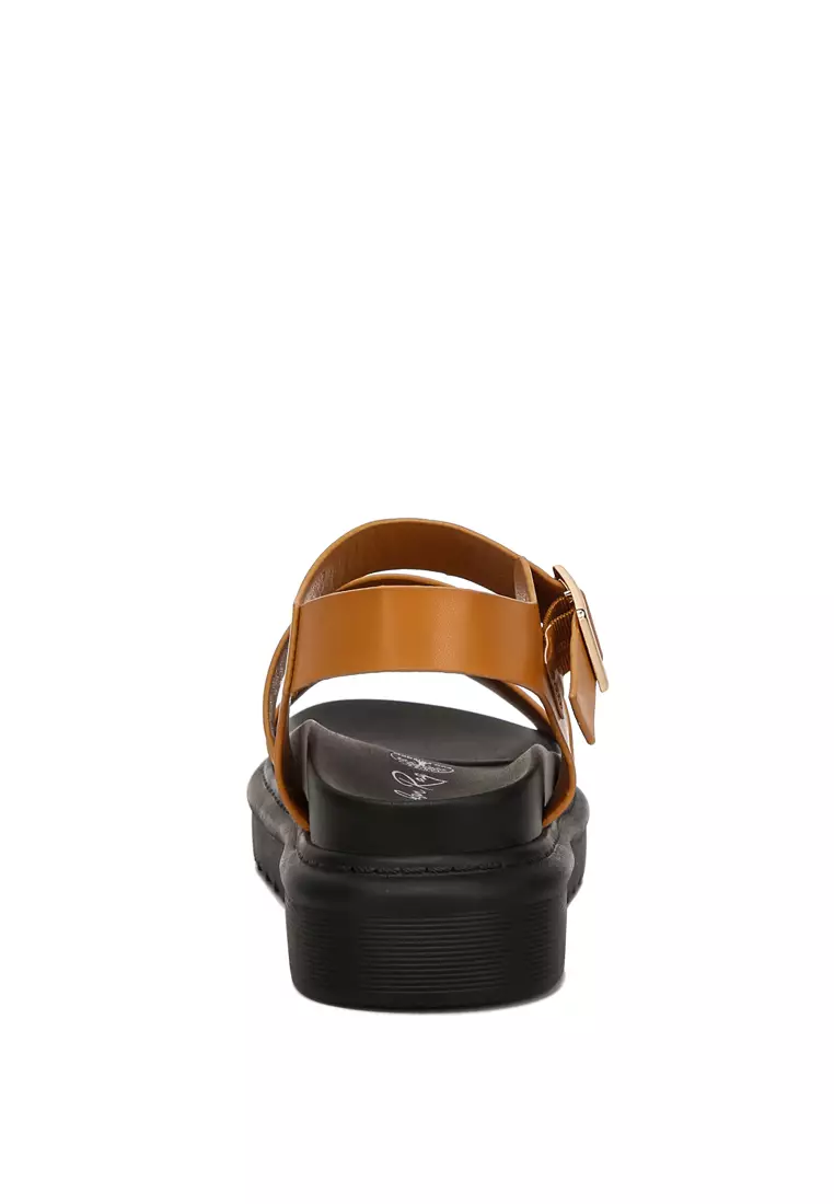 Pin Gesper Espadrille dalam warna Tan