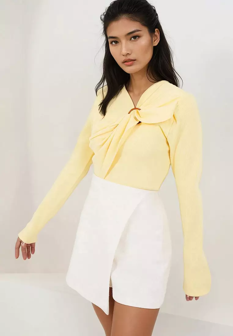 Accessory Detailed Asymmetrical Gathered Blouse