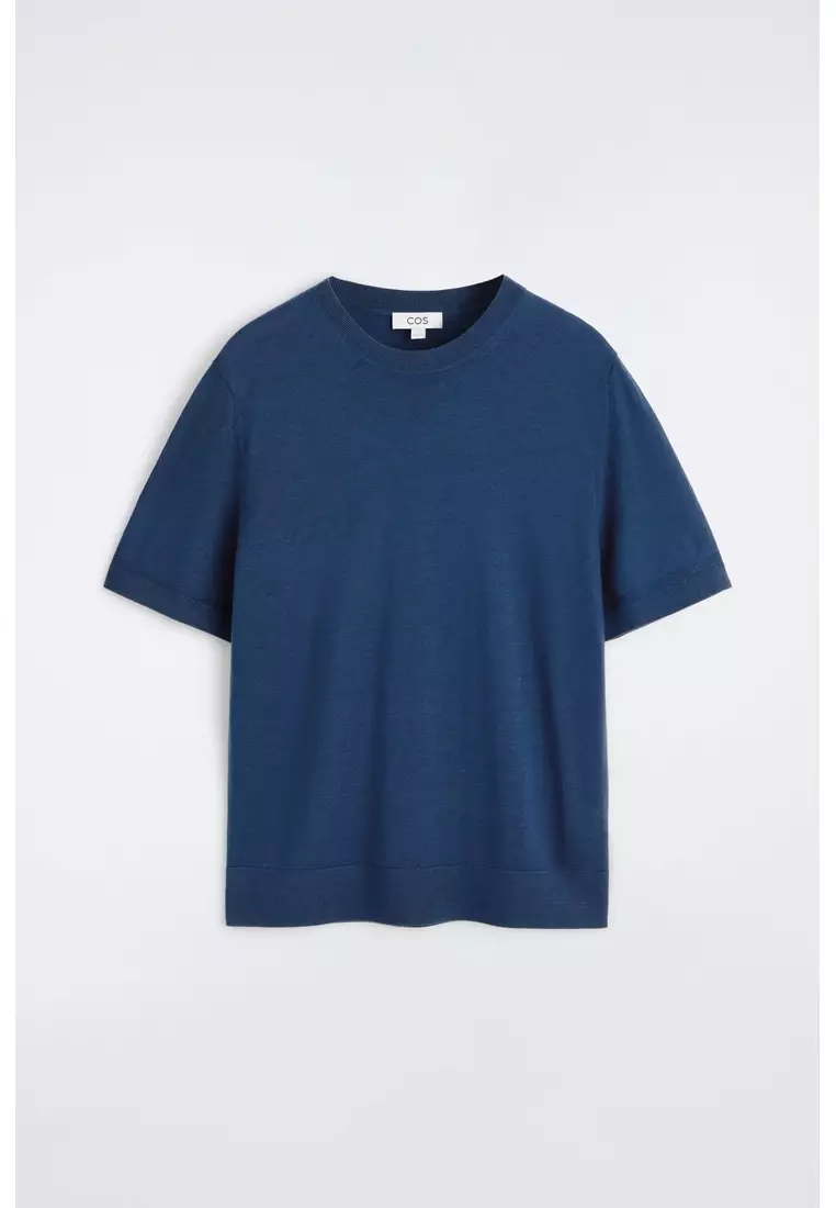 SLIM-FIT MERINO WOOL KNITTED T-SHIRT