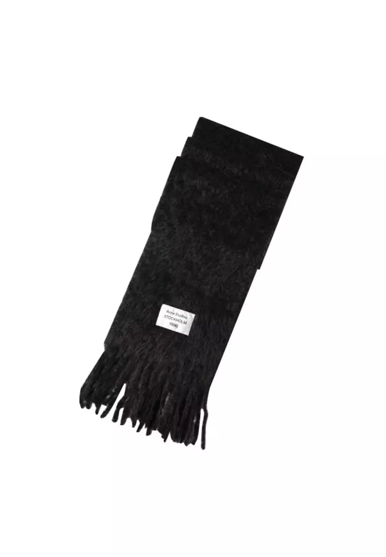 Women's Scarf in Black CA0392